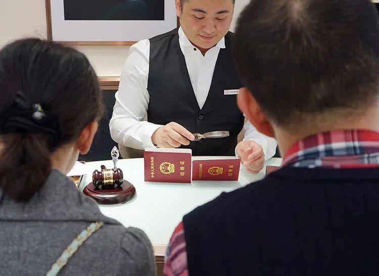 入局新零售、私域月銷400萬(wàn)，60%線上成交只靠1個(gè)爆品！