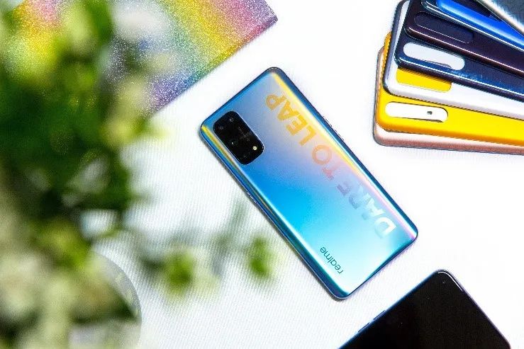 DTC案例 | 3年突破1億全球用戶，Realme憑啥保持50%逆勢(shì)增長(zhǎng)？